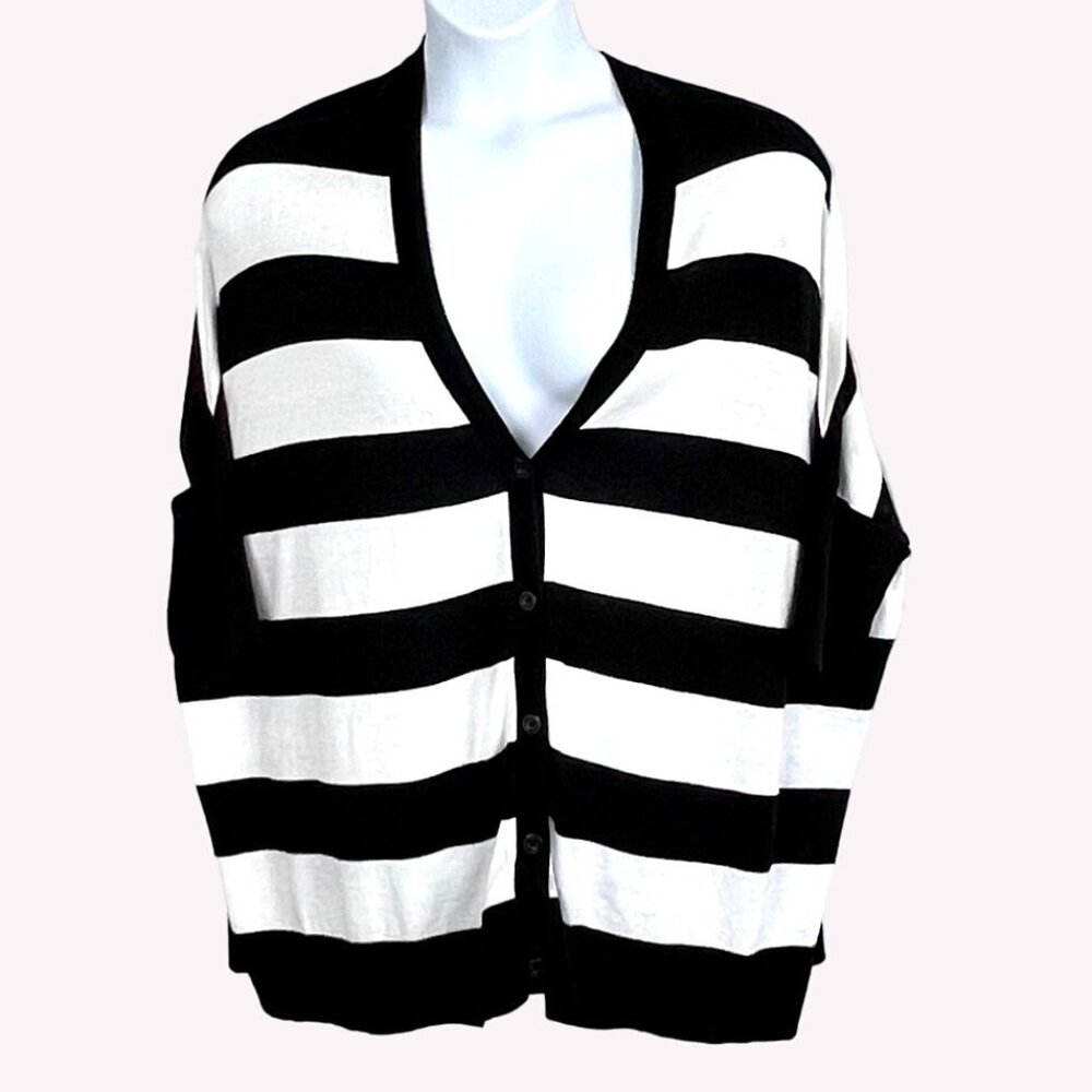 Lane Bryant Striped Cardigan Size 18/20 Black & White 3/4 Dolman Sleeves